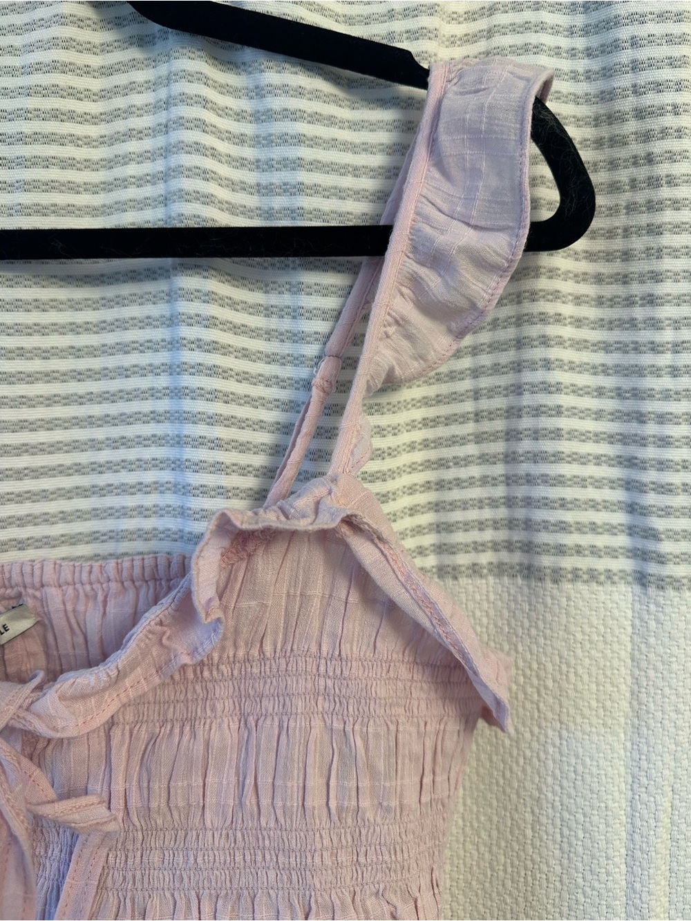 American Eagle Outfitters Light Pink Smocked Ruffle Crop Top - Picture 3 of 4